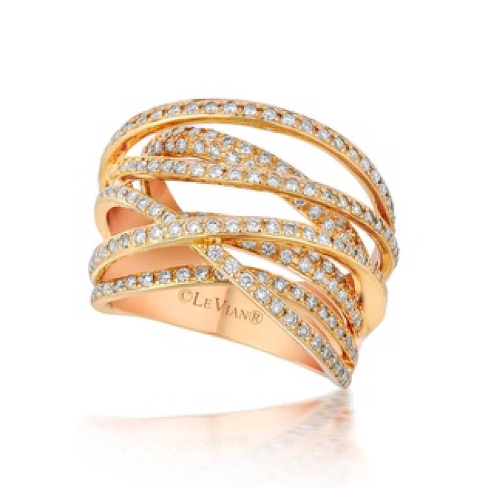 Elizabeth Rodriguez SAG Awards Styling Le Vian diamond ring